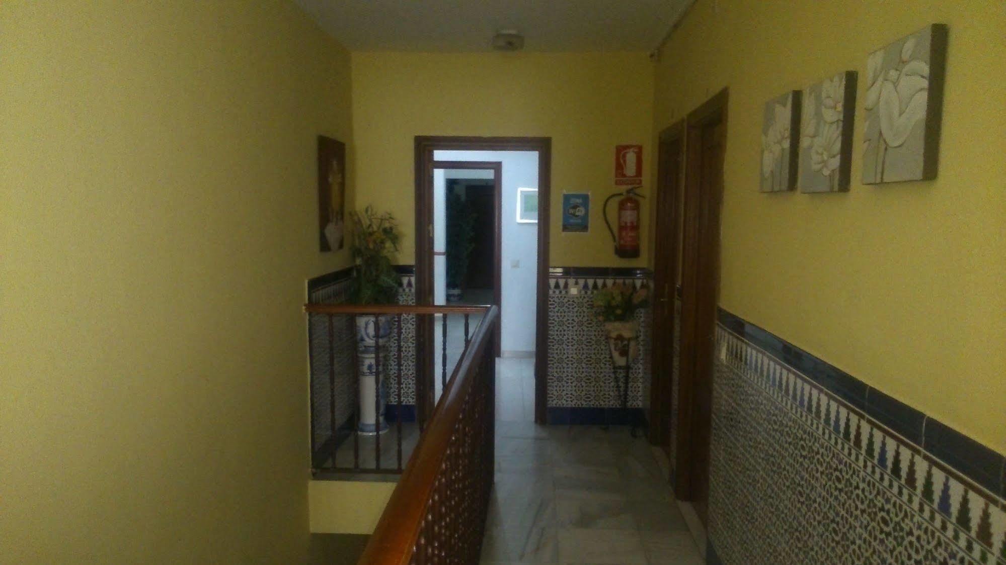 Hostal Virgen Del Rocio Ronda Exterior foto
